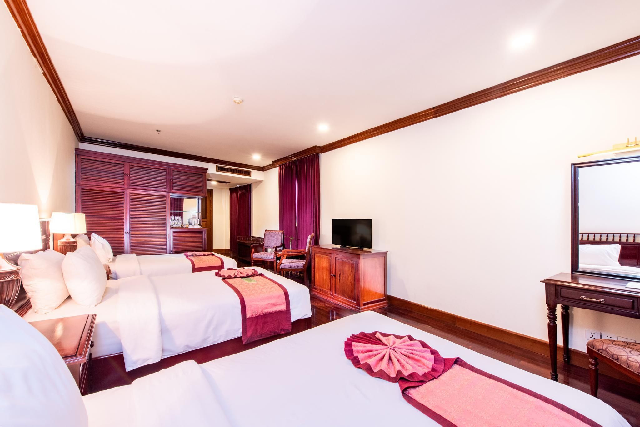 Deluxe Triple Room