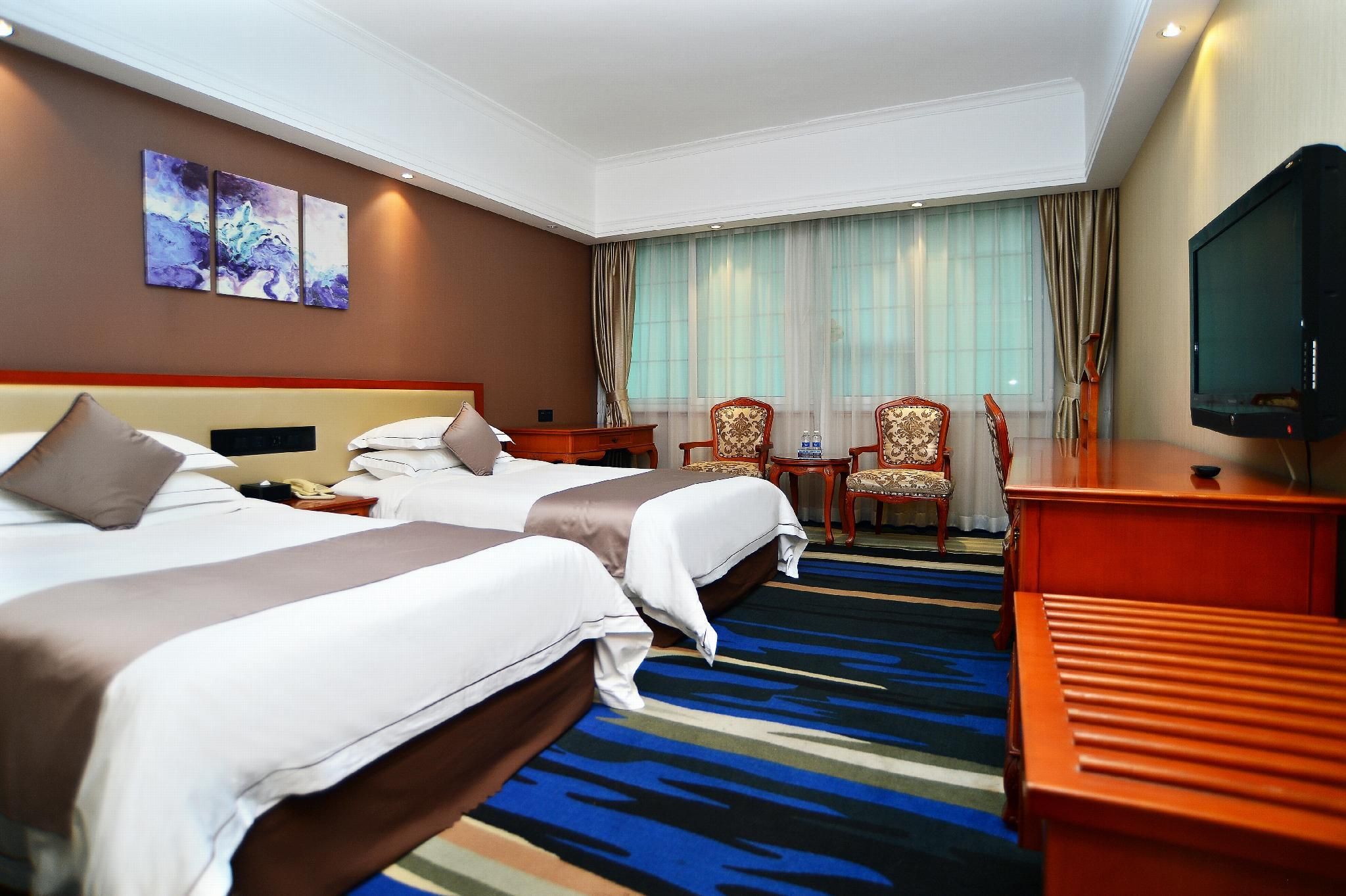 undefined Kaili Hotel 4