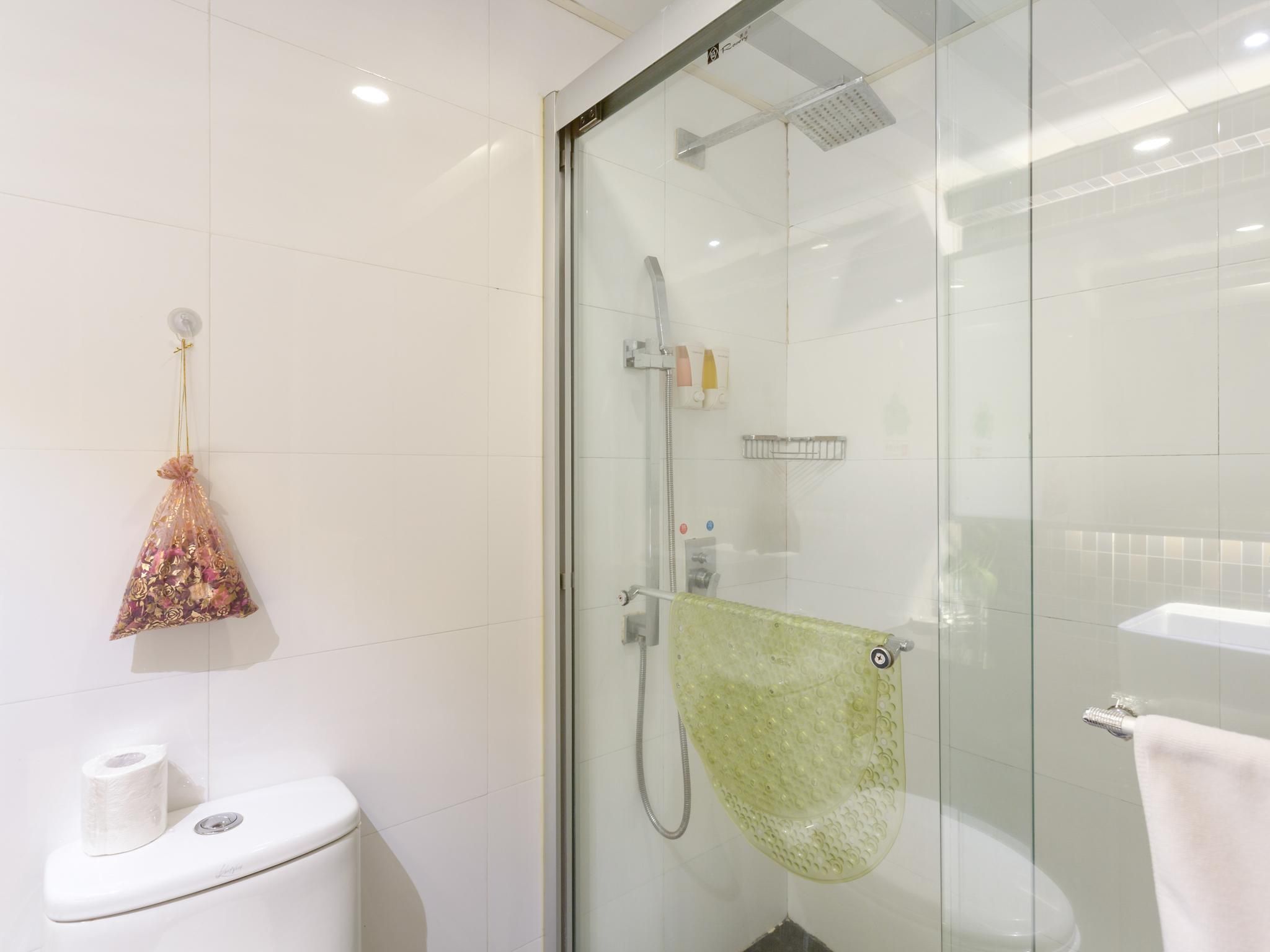 undefined Kaili Hotel 5