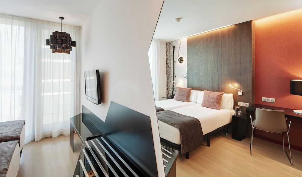 Sercotel Rosellon Classic Twin Room 2