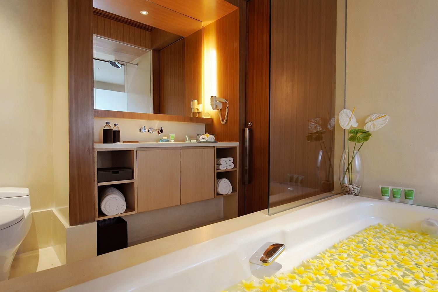 2-Bedroom Pool View Suite