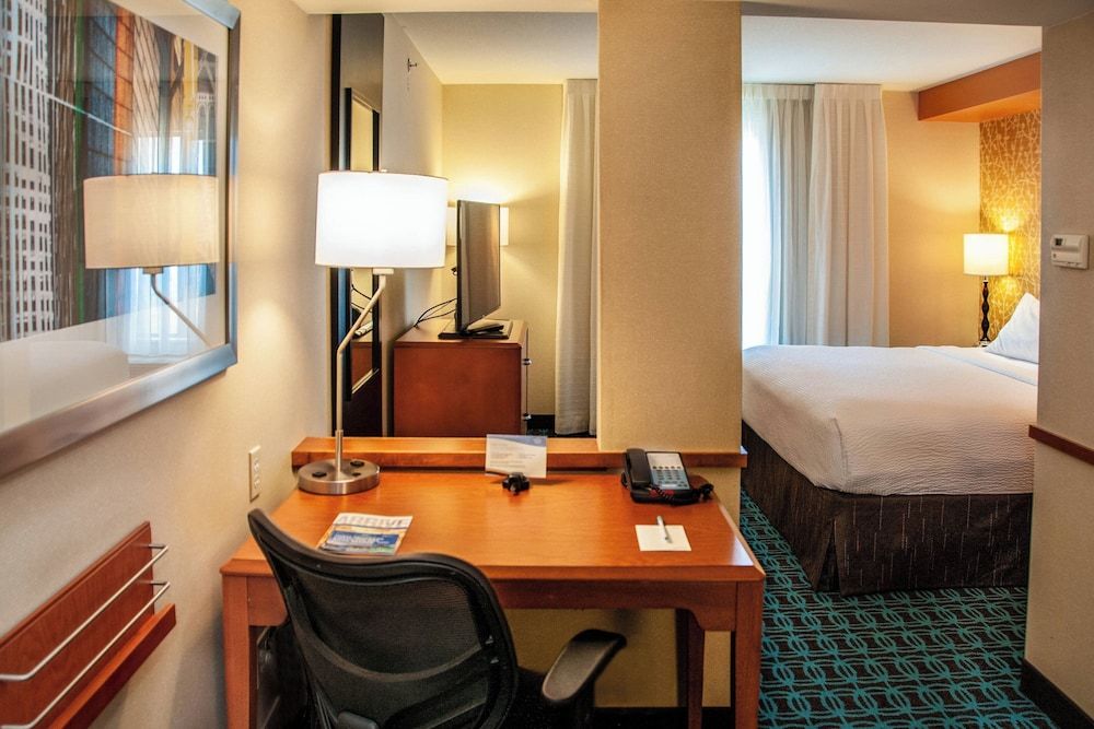 Suite, 1 King Bed with Sofa bed