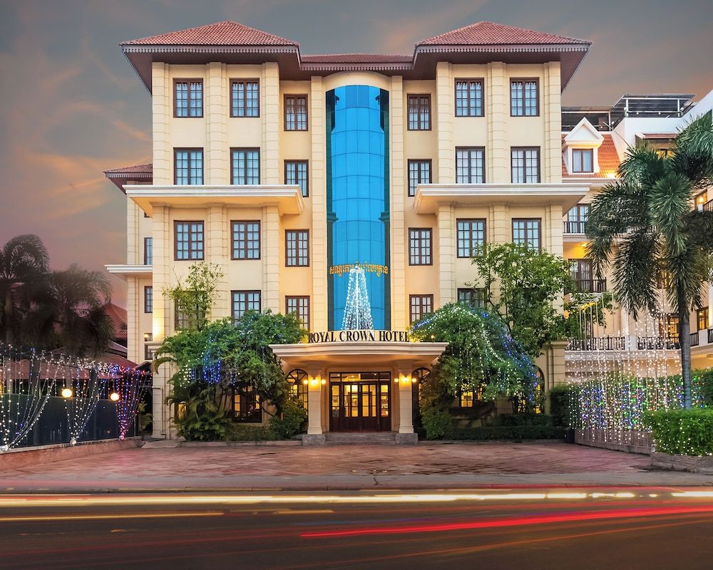 undefined The Suite By Royal Crown Hotel