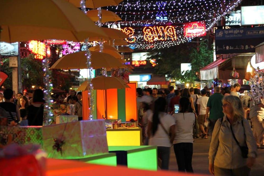 undefined The Suite By Royal Crown Hotel 7