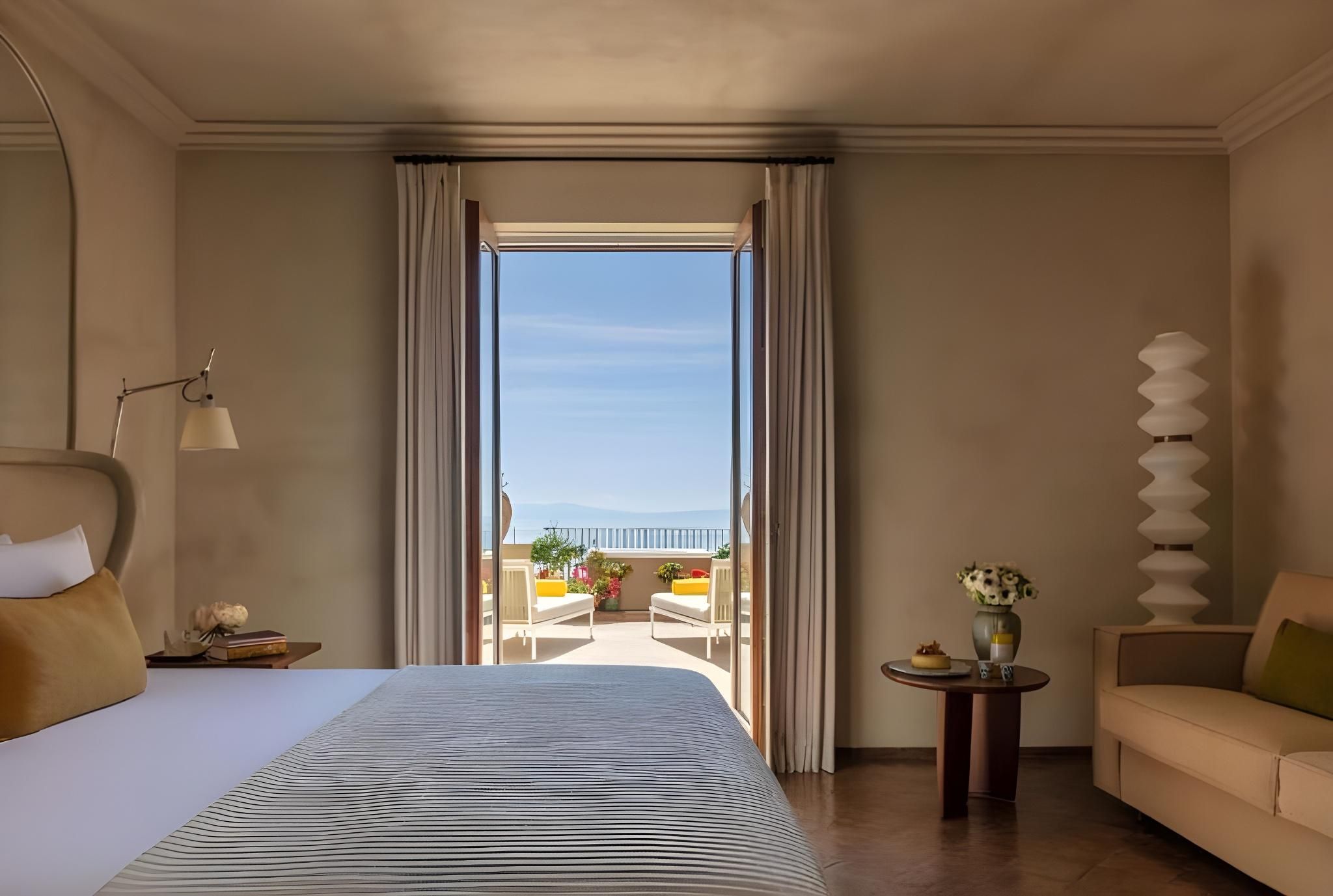 Suite Sea View with Terrace and Jacuzzi