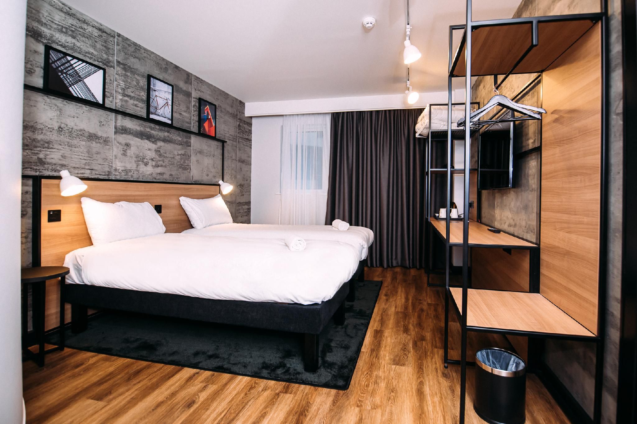 Twin room with 2 beds