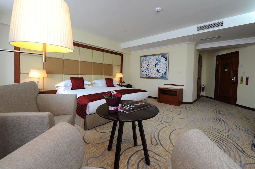 Superior Room with King Bed