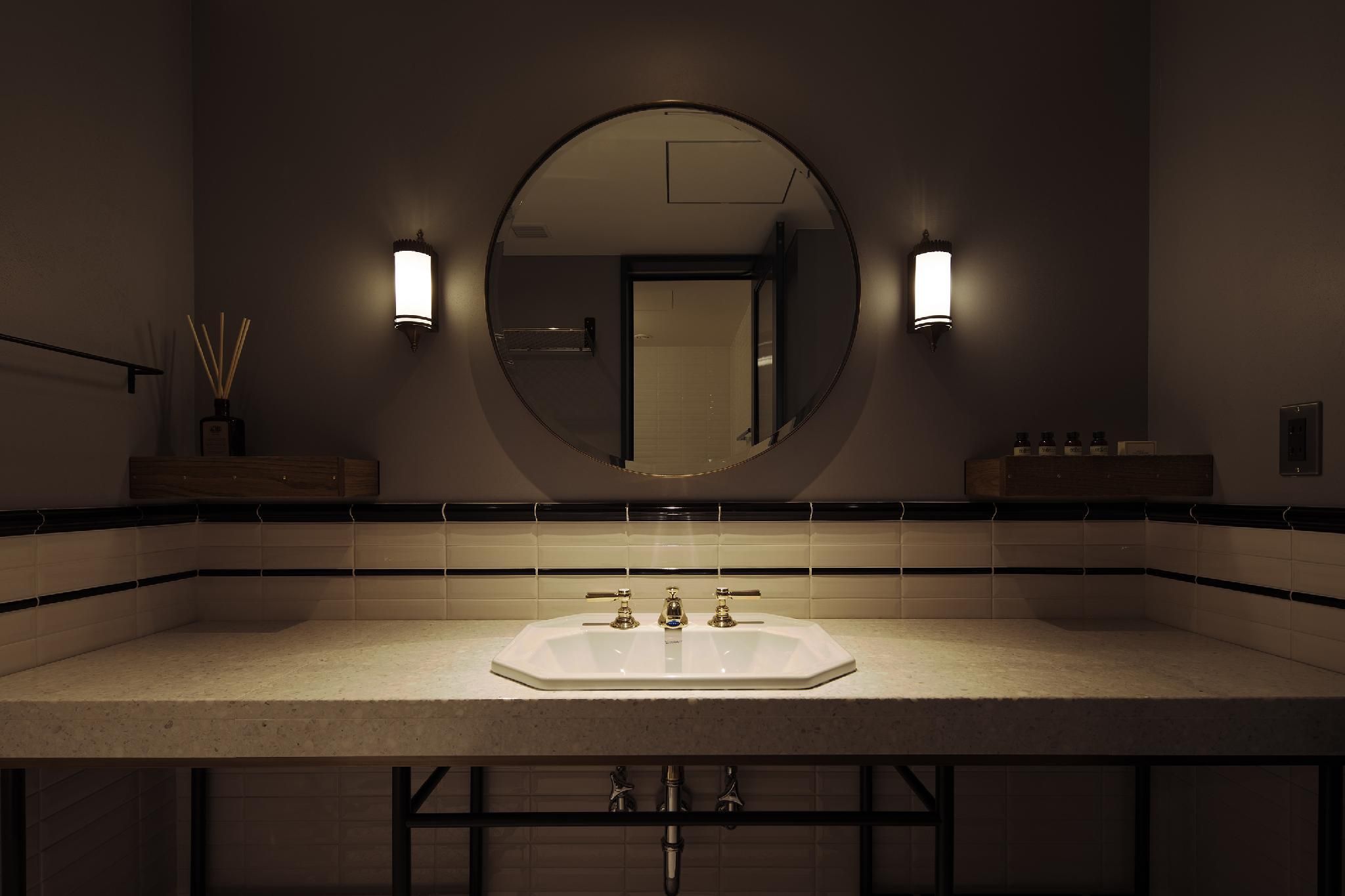 The Knot Suite - Non-Smoking