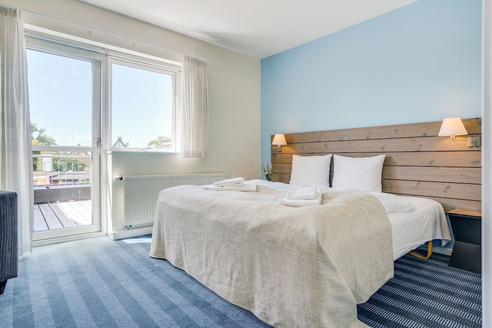 King Room, City or Garden View, Balcony/Patio