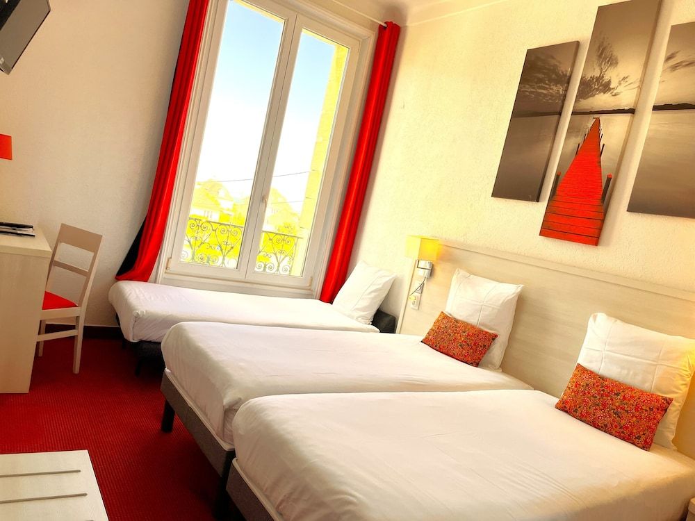 La Villa Andry Classic Triple Room 6