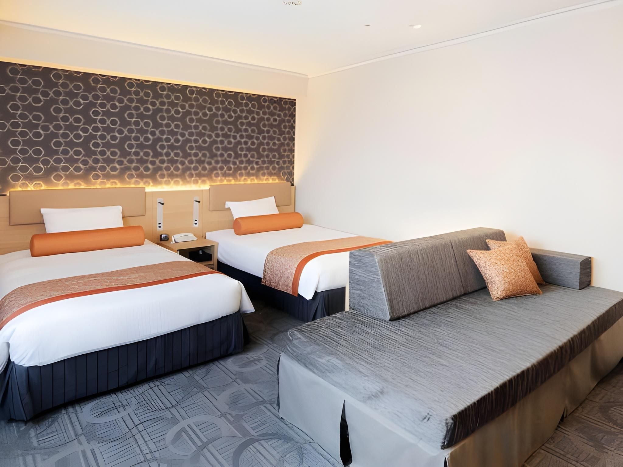 Superior Twin Room with Excel View Non smoking