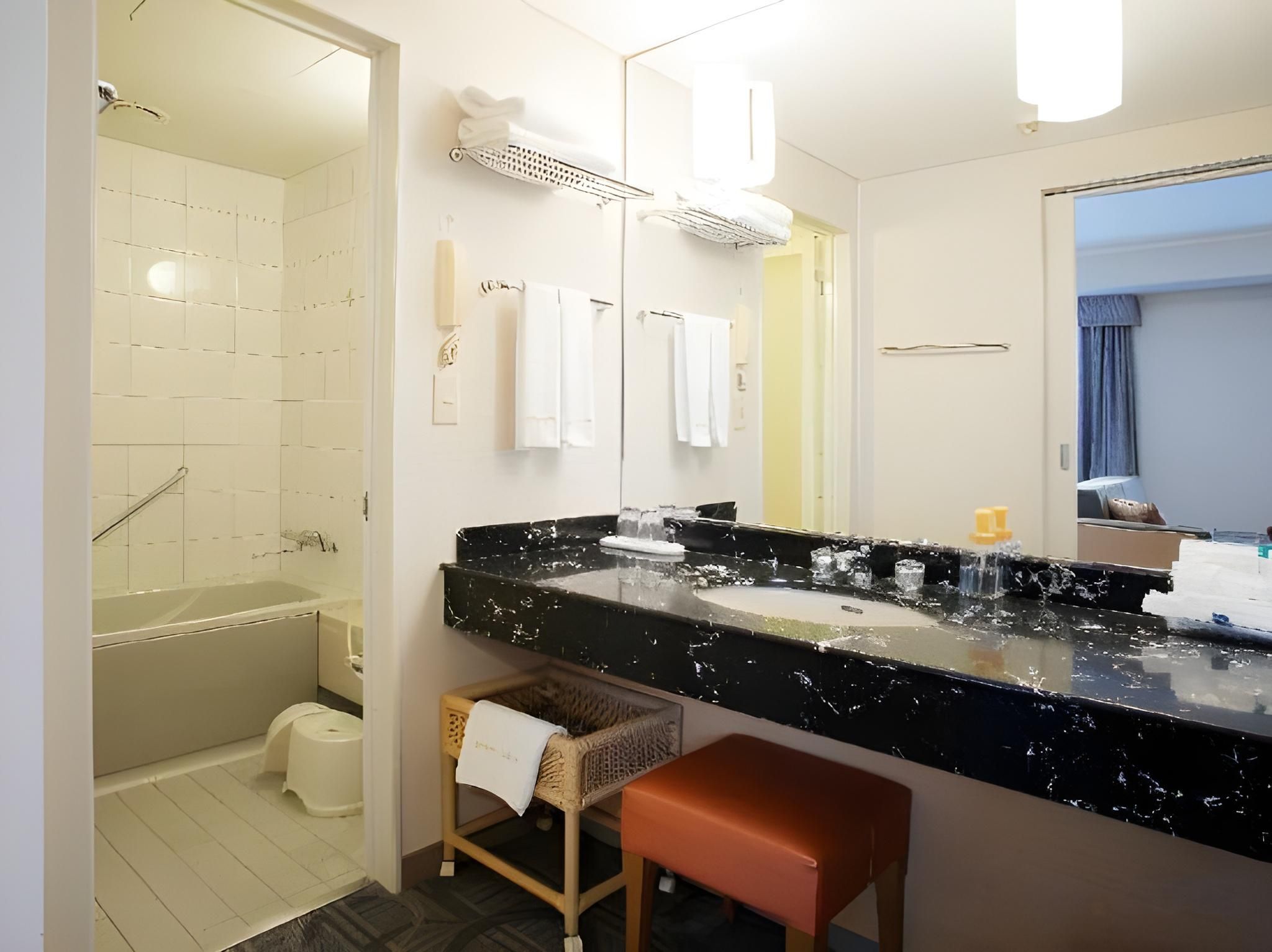 Luxury,Twin,Premium floor - Non-Smoking