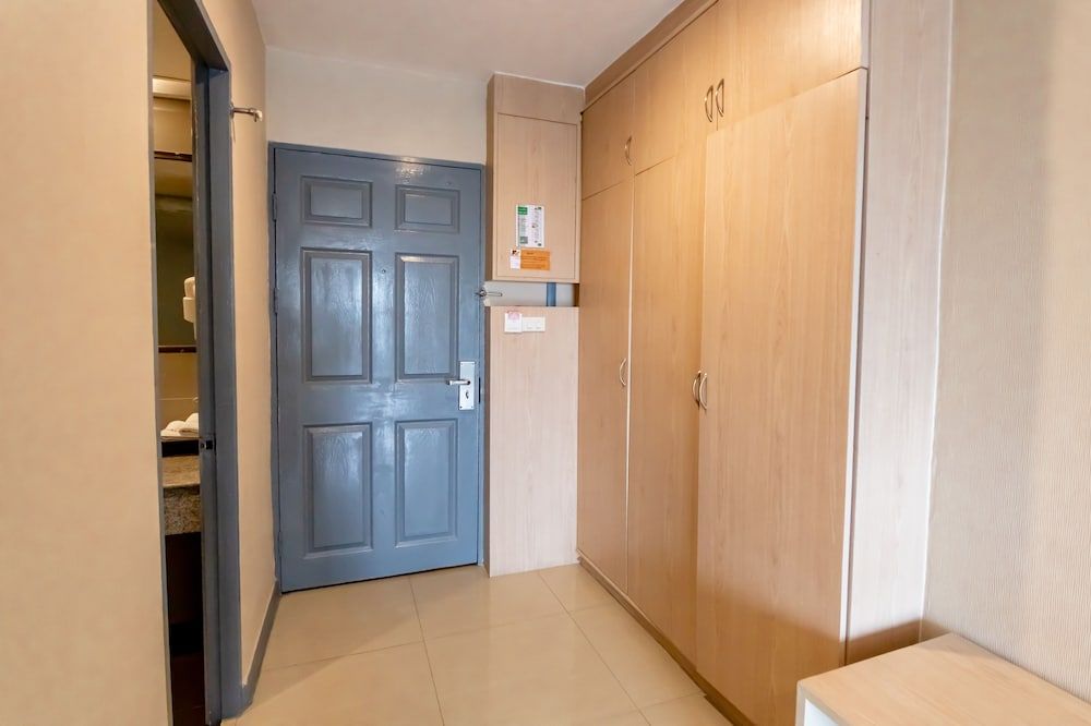 undefined Avana Hotel and Convention Centre 6