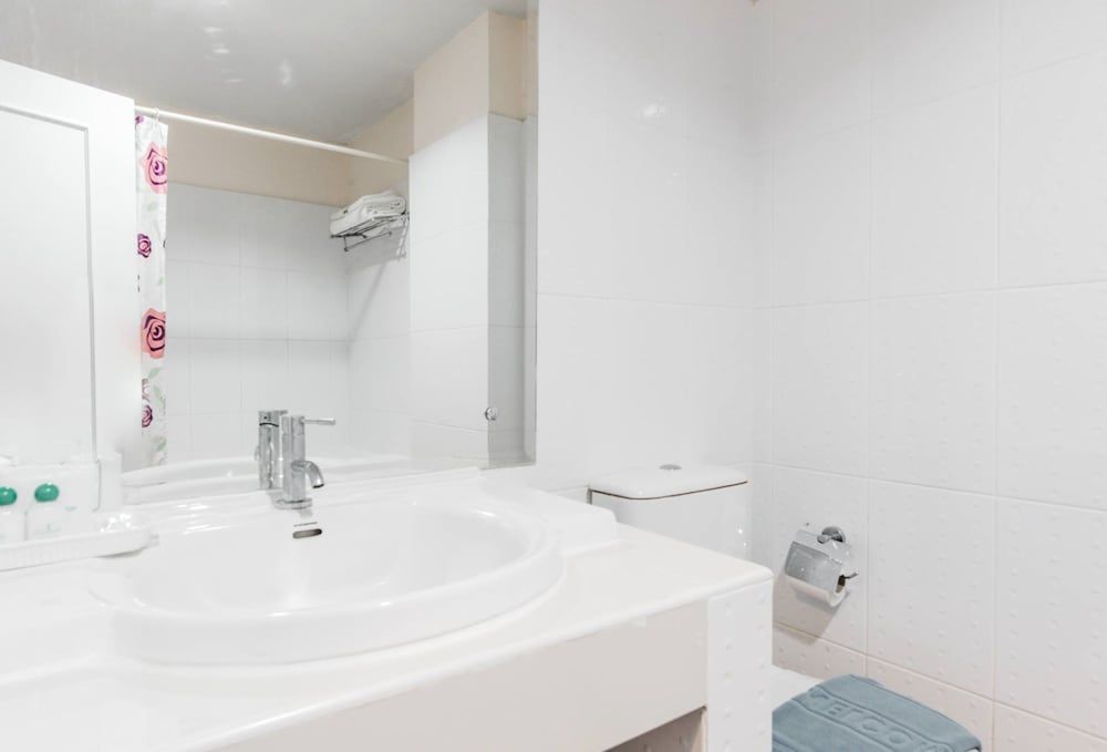 Convenient Park Bangkok Hotel Superior Room 4