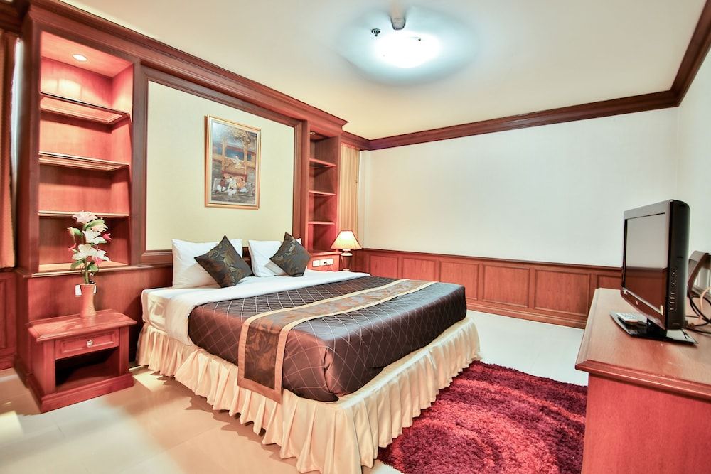 undefined Convenient Park Bangkok Hotel 3