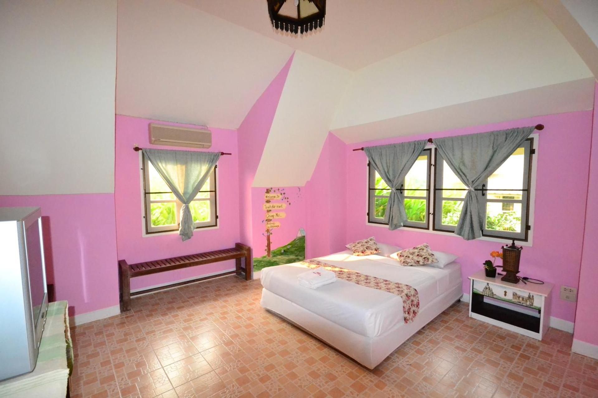 Touch Star Resort Swiss Cottage 2