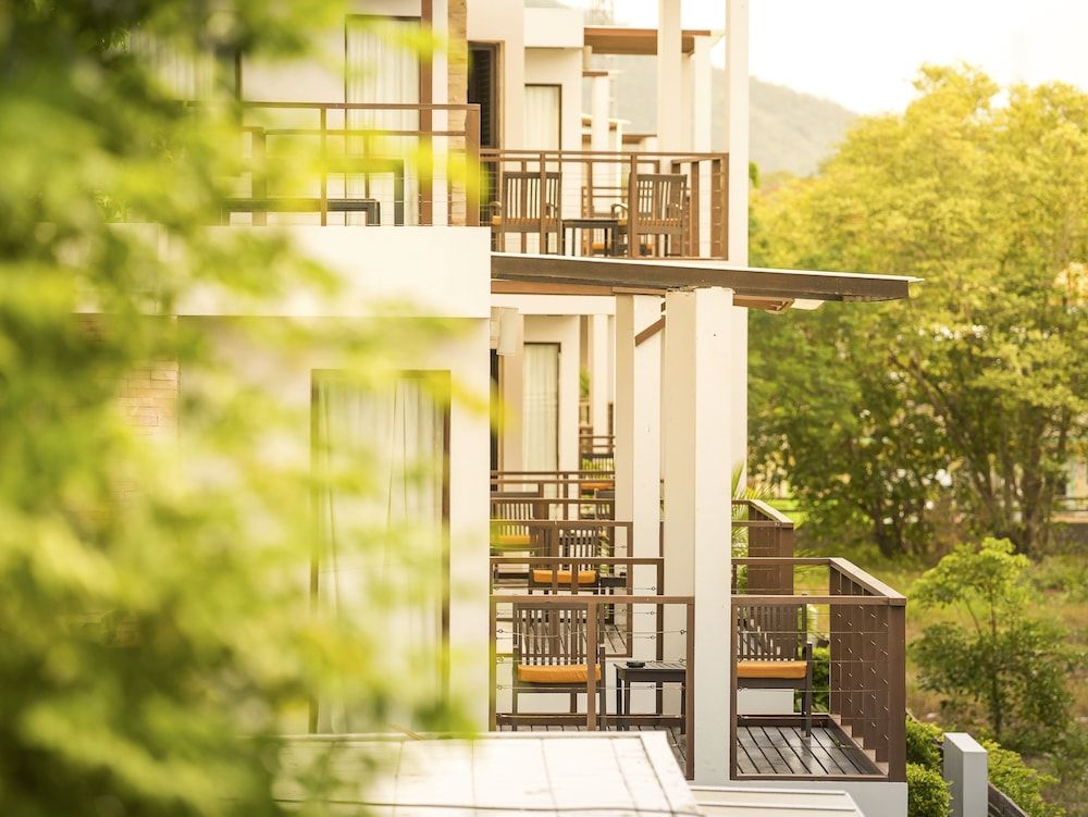 undefined The Rock Hua Hin Beachfront Spa Resort 5