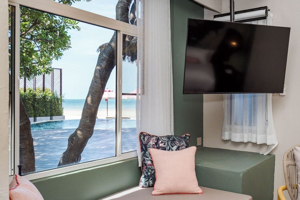 Davinia Resort Hua Hin Room (Pool Side Partial Sea View) 7