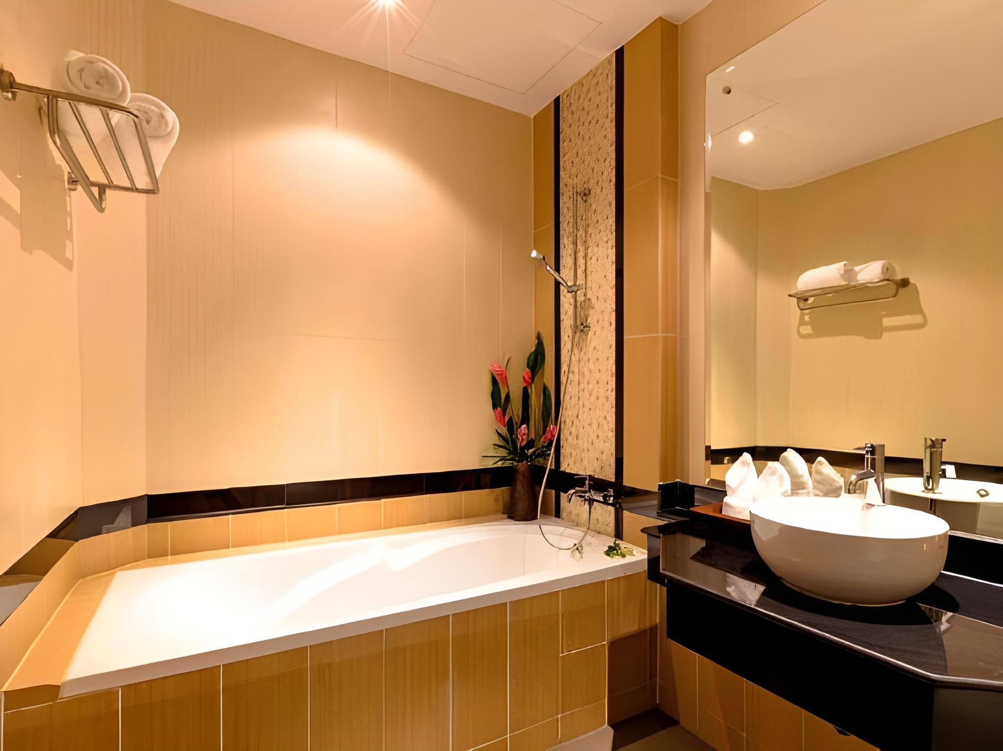 Deluxe Double or Twin Room with Pool View