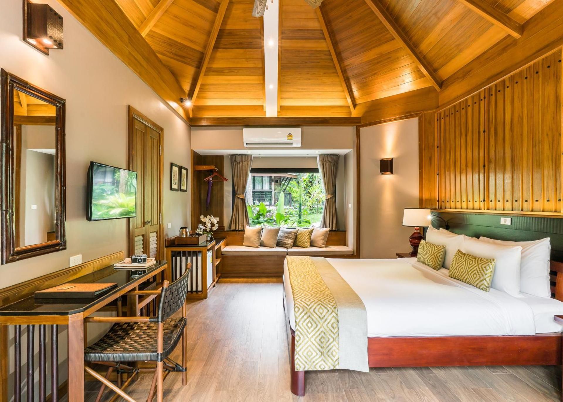 PLUNGE POOL JACUZZI VILLA