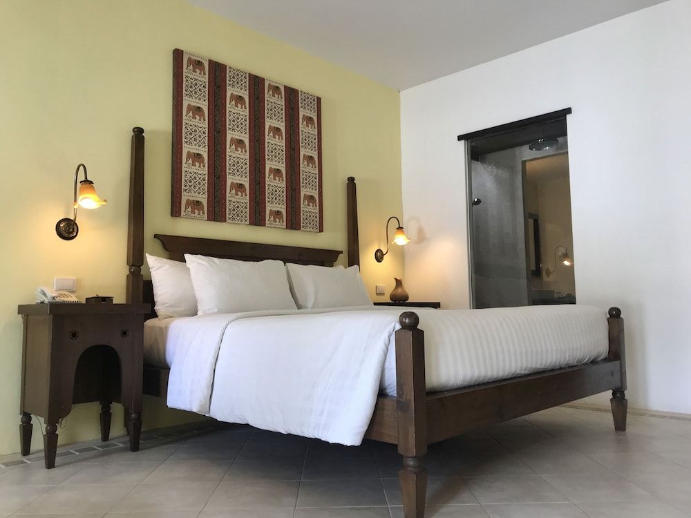 Ao Nang Colors Hotel - Aonang Beach Premium Double Room, 1 Bedroom, Garden View