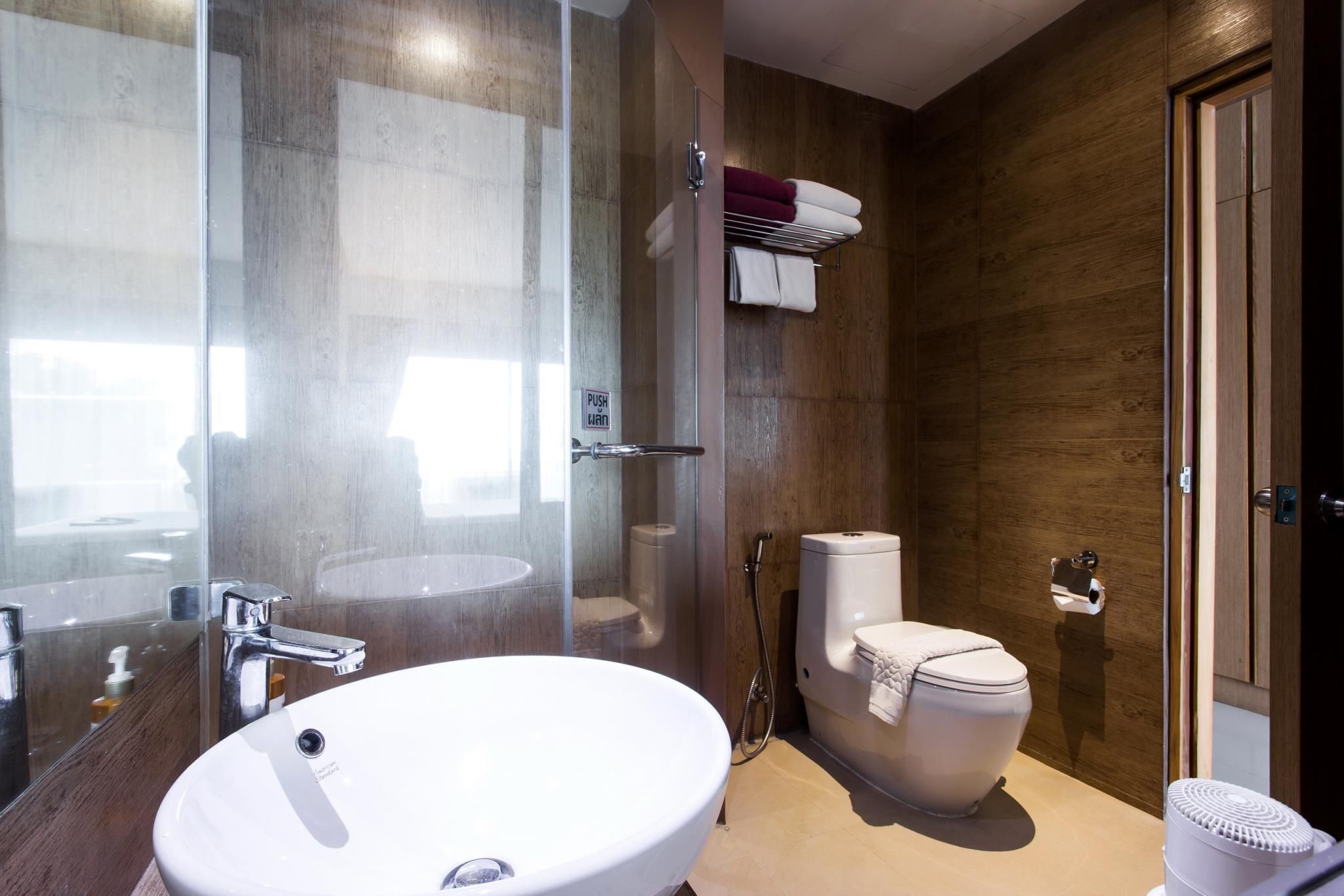 undefined Chaweng Cove Beach Resort 9