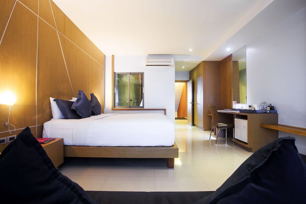 undefined Chaweng Cove Beach Resort 3