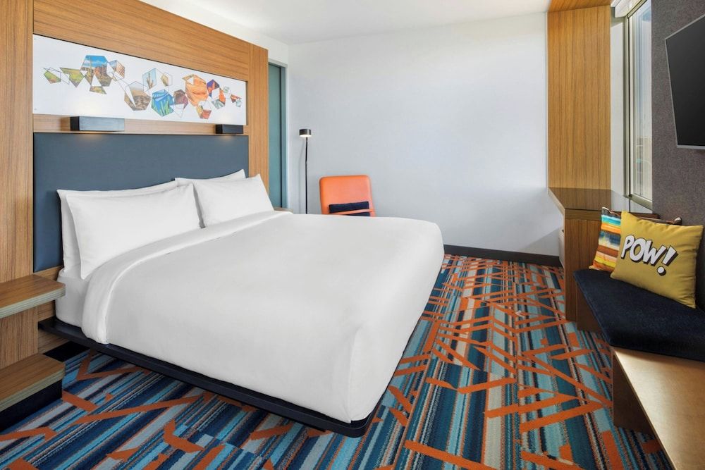 undefined Aloft Phoenix Airport 2