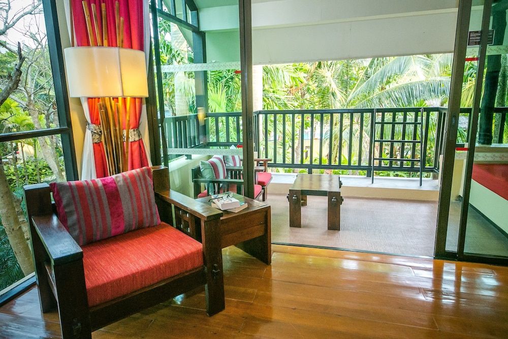 Centara Koh Chang Tropicana Resort Superior Room, 2 Twin Beds, Garden View 3