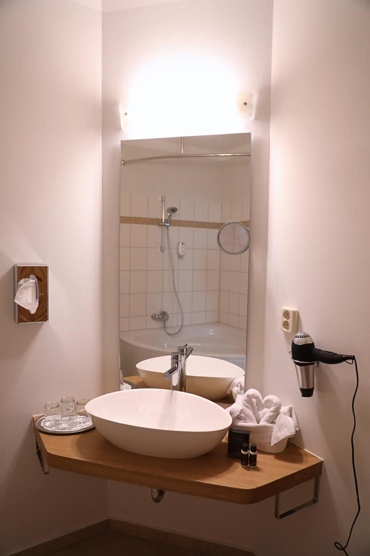 Kulturhotel Kaiserhof Family Suite 2