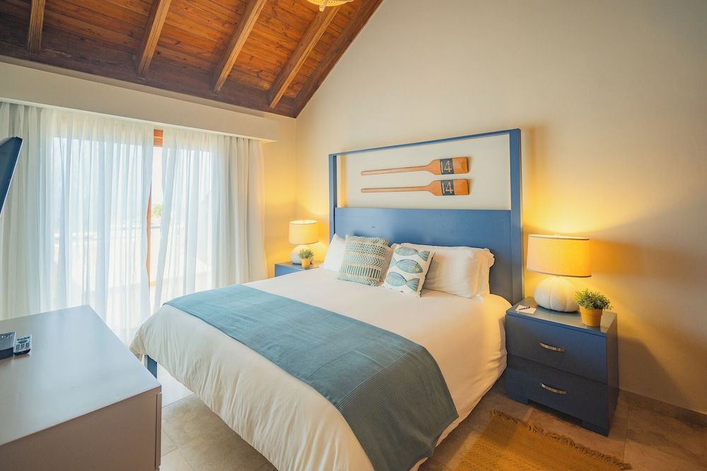 Hotel Bannister by Mint Deluxe Suite, 2 Bedrooms 2