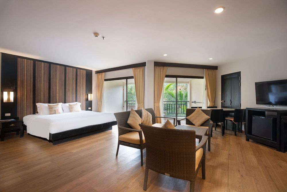 undefined Deevana Patong Resort & Spa 5