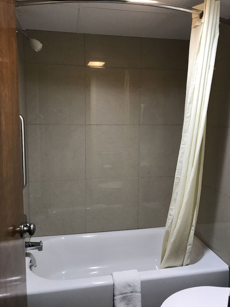 Soudersburg Motel Double Room, 2 Double Beds, Non Smoking 6