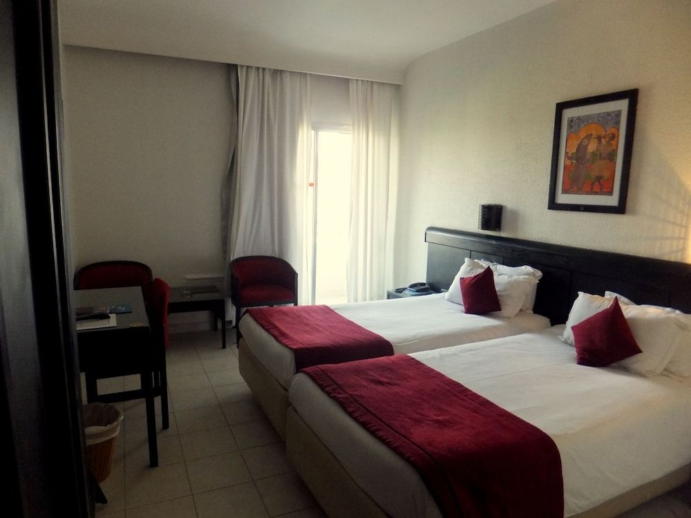 undefined Ambassadeurs Hôtel 5