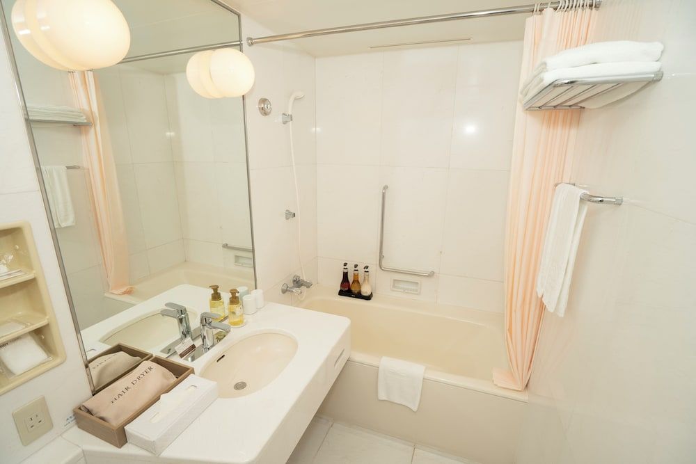 Hakodate Onuma Prince Hotel Non Smoking Komagatake Corner twin room include Wi-Fi 6