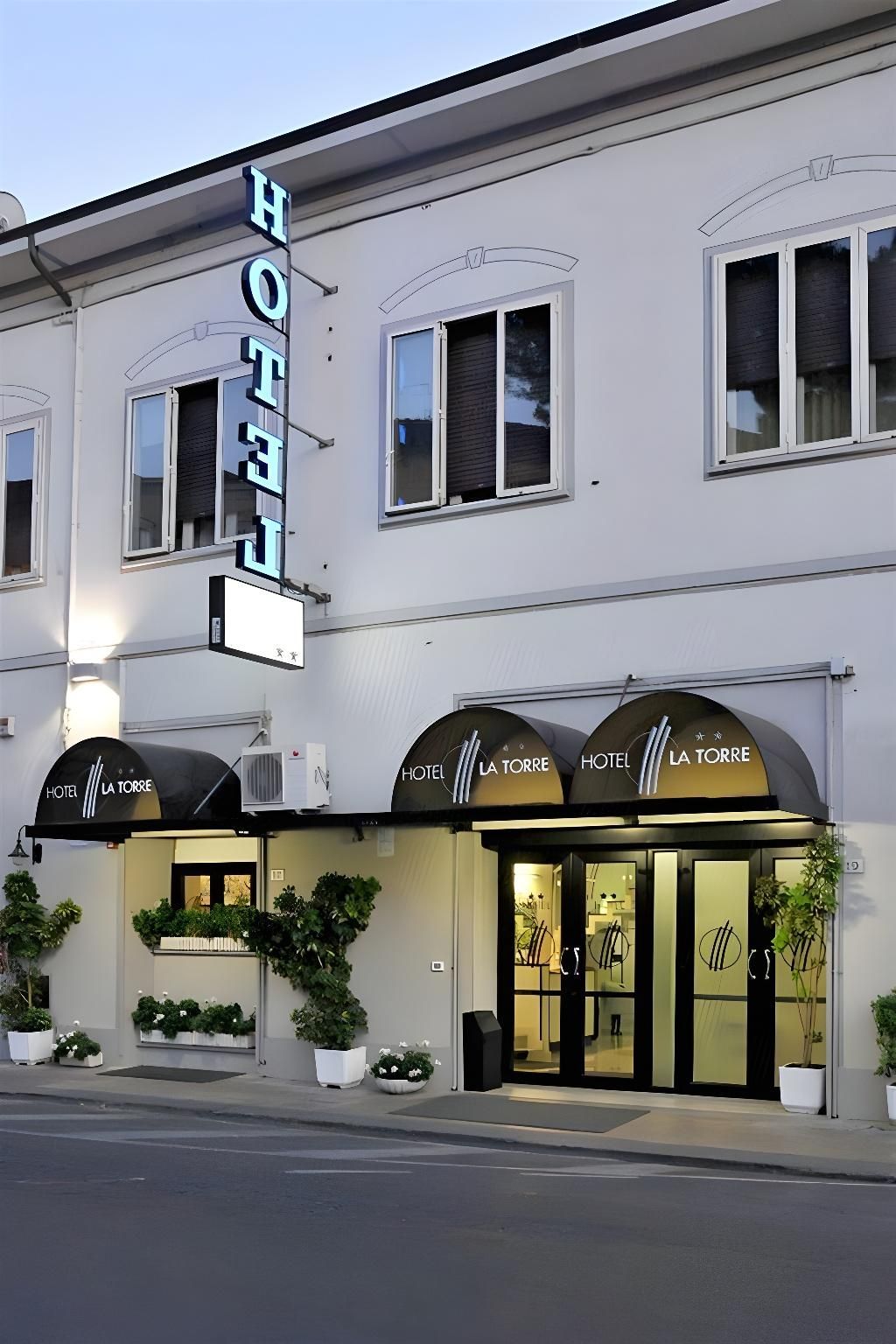 undefined Hotel La Torre