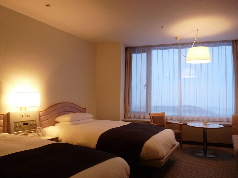 Shin Furano Prince Hotel Deluxe Twin Room, Smoking (with Tokachi Mountain View)