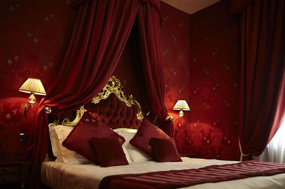 Palazzo Paruta & Wellness Apartments Superior Double or Twin Room 8