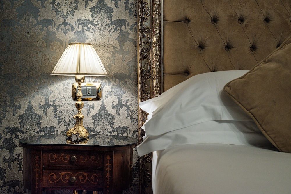 Palazzo Paruta & Wellness Apartments Superior Double or Twin Room 6