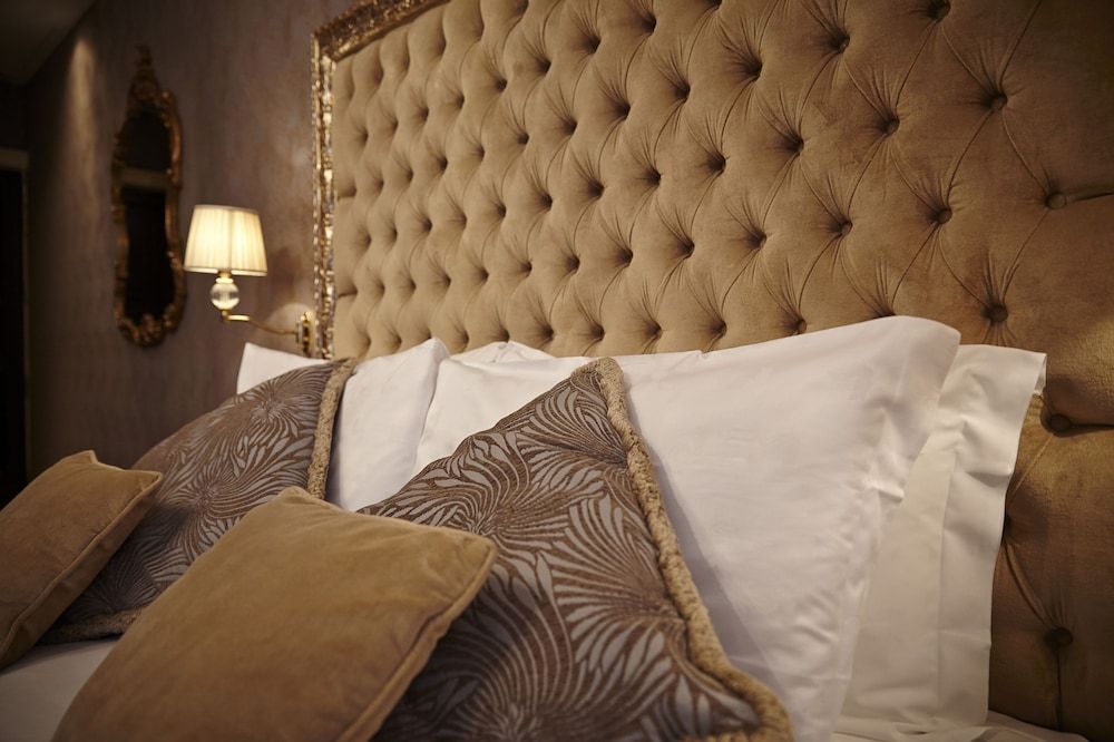 Palazzo Paruta & Wellness Apartments Superior Double or Twin Room 3