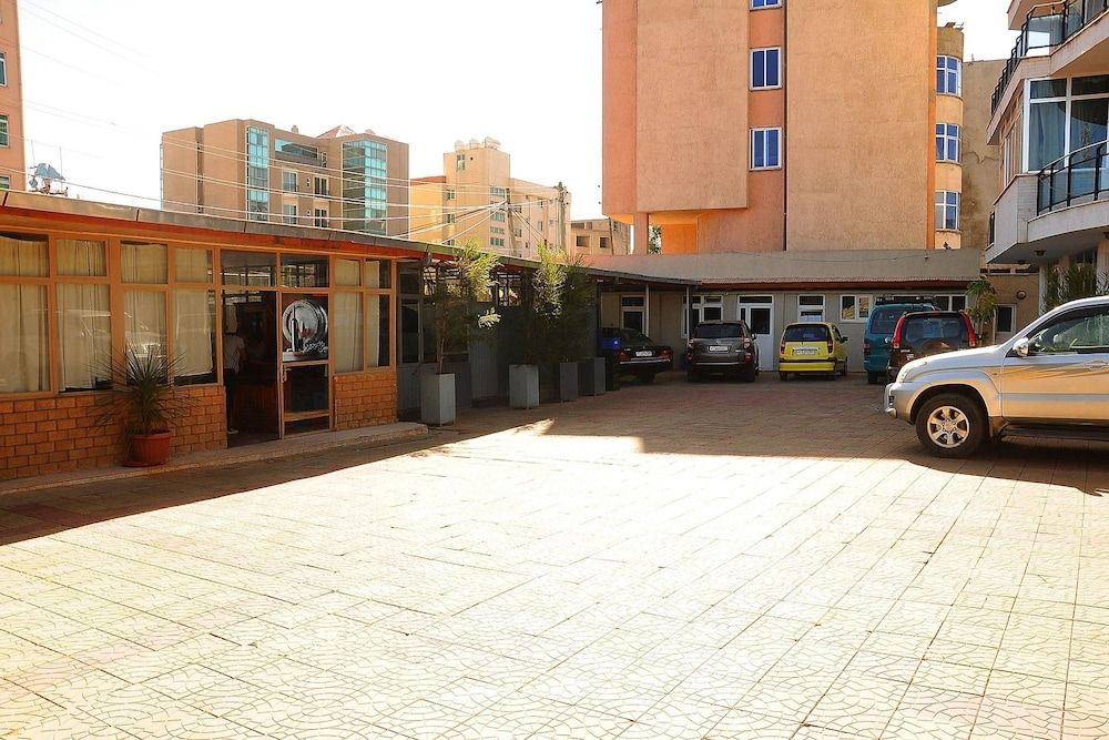 undefined Dimitri Hotel 5