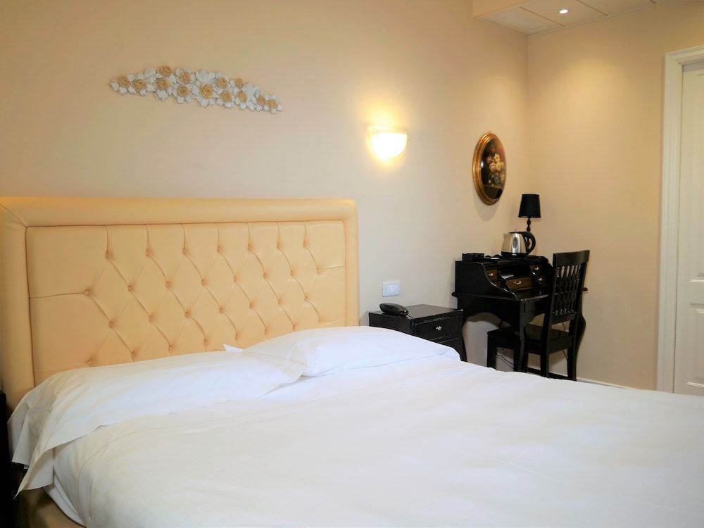 Hotel Patavium Economy Double Room 2