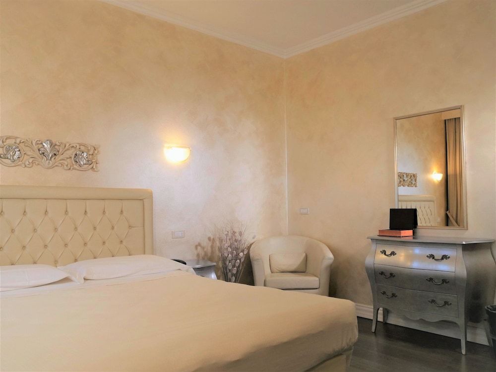 Hotel Patavium Junior Room 6