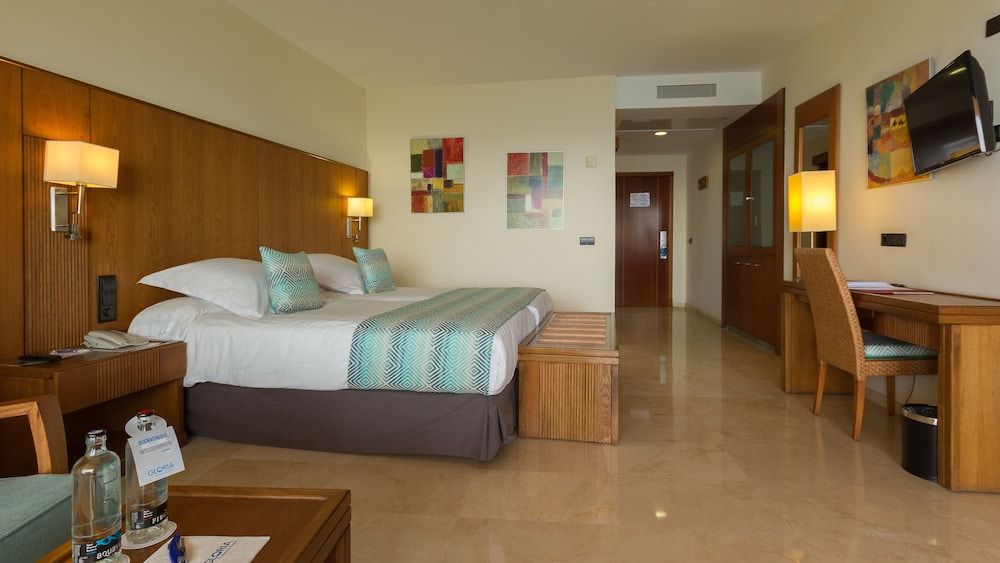 Double Room, Sea View (2 adults and 1 child)