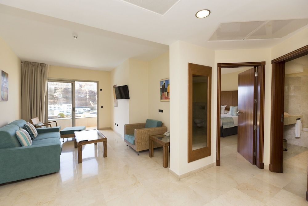 Junior Suite (2 adults )