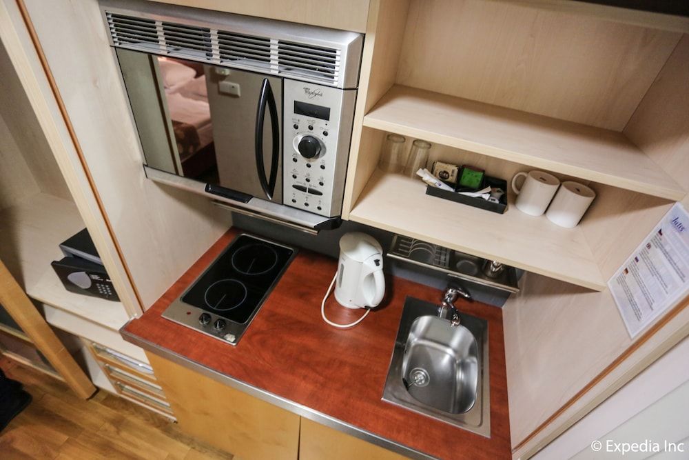 Kitchenette