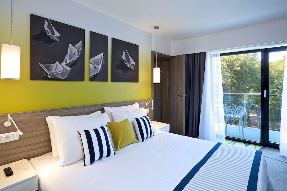 Suite, 1 Bedroom, Balcony