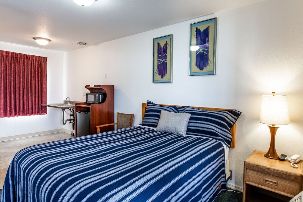 Autzen Inn Single Room, 1 Queen Bed, Non Smoking 10