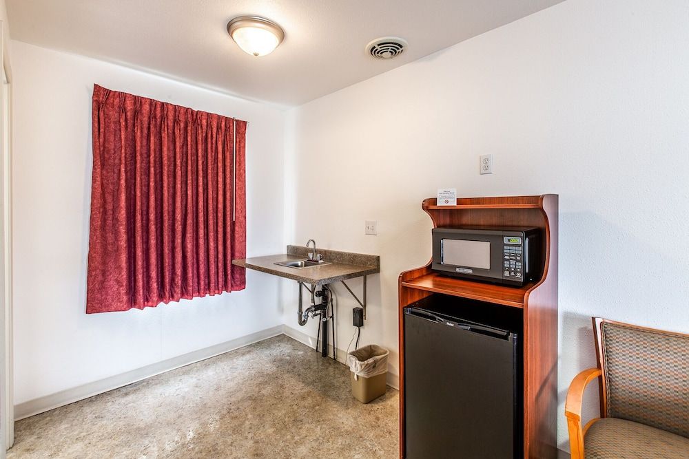 Autzen Inn Single Room, 1 Queen Bed, Non Smoking 18