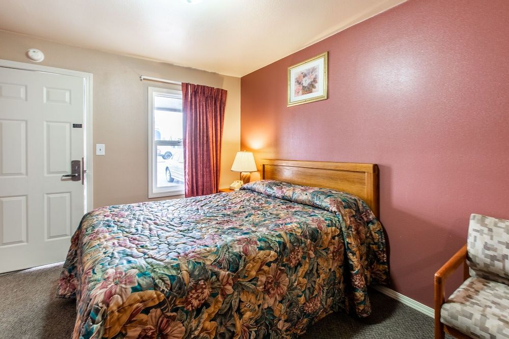 Autzen Inn Single Room, 1 Queen Bed, Non Smoking 3